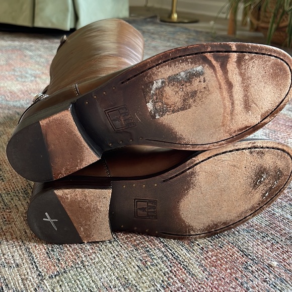 Frye Melissa Button Back Zip - Picture 7 of 8